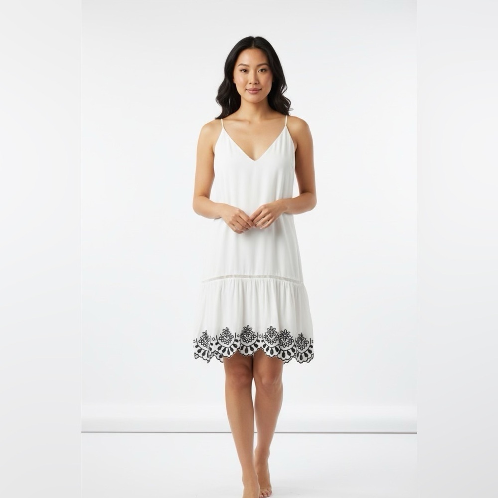 NWT BB Dakota White Let it Slip Eyelet Embroidered Sundress Sz Small